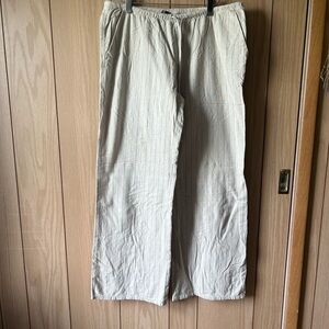 H&M Cream Wide Leg Pants with Relaxed Fit